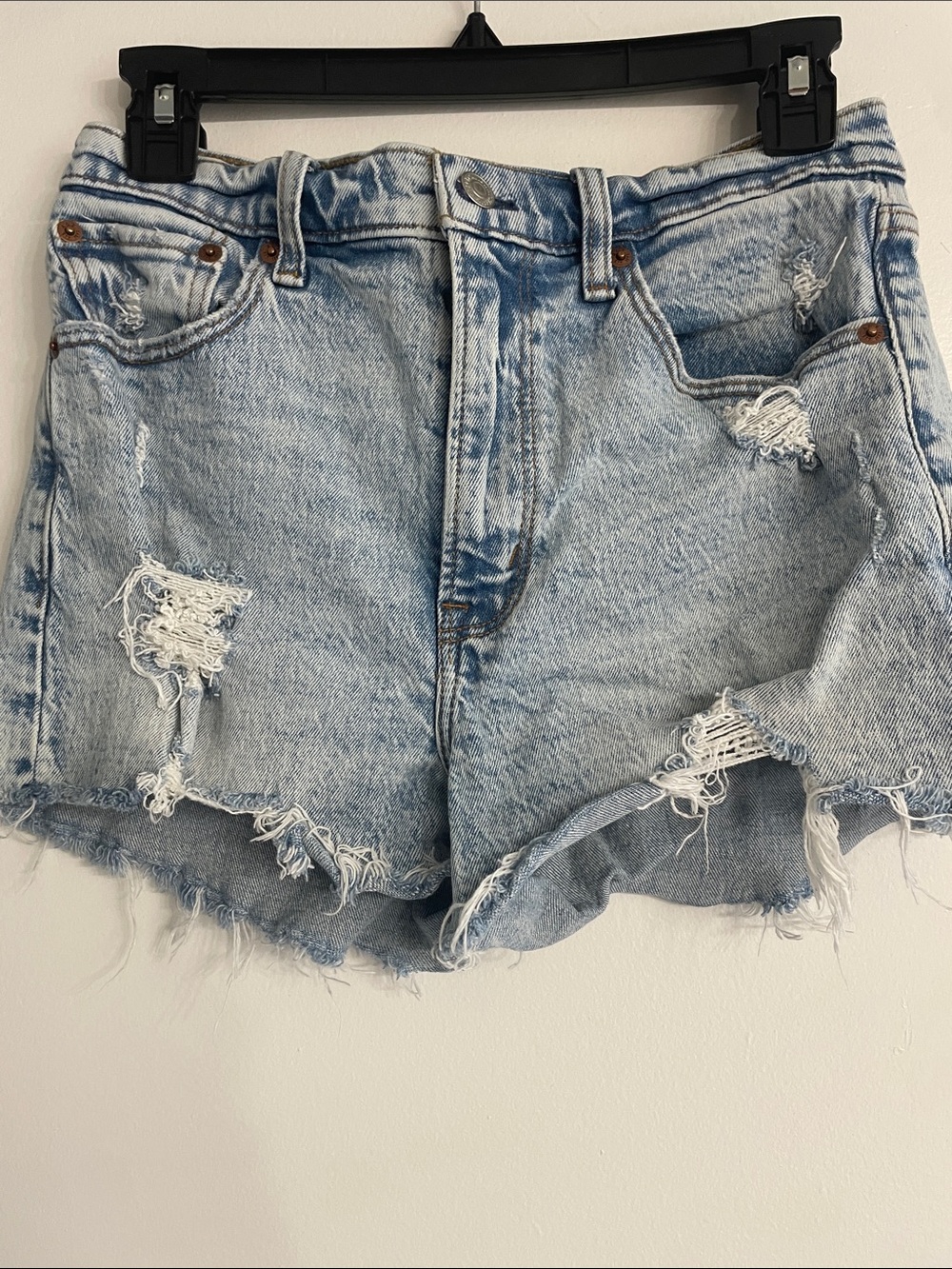 Abercrombie & Fitch Light Blue Distressed Denim Mom Shorts